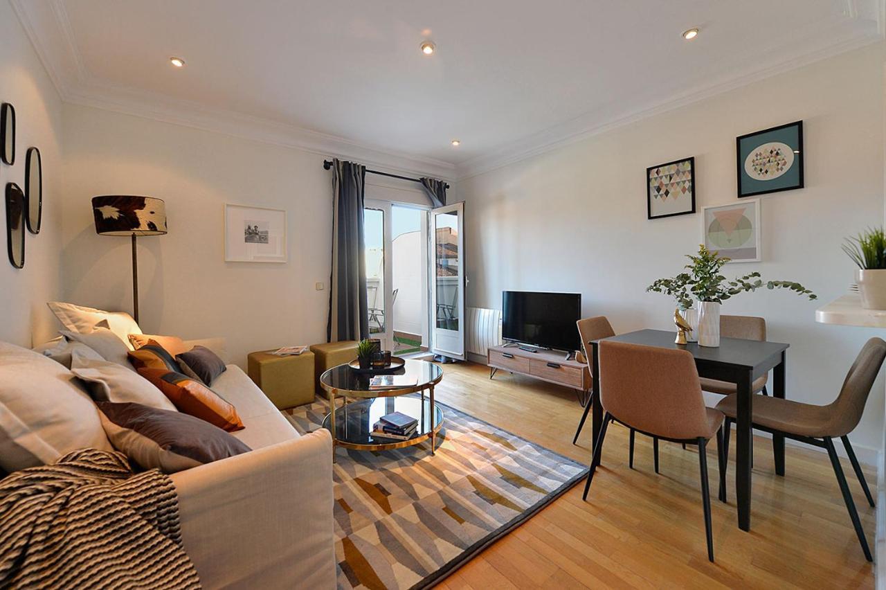 Homeabout Puerta Del Sol Premium Madrid Kültér fotó