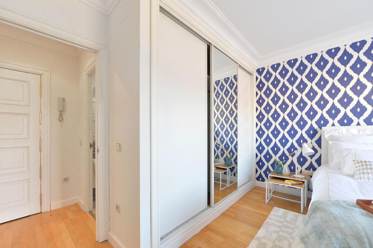 Homeabout Puerta Del Sol Premium Madrid Kültér fotó